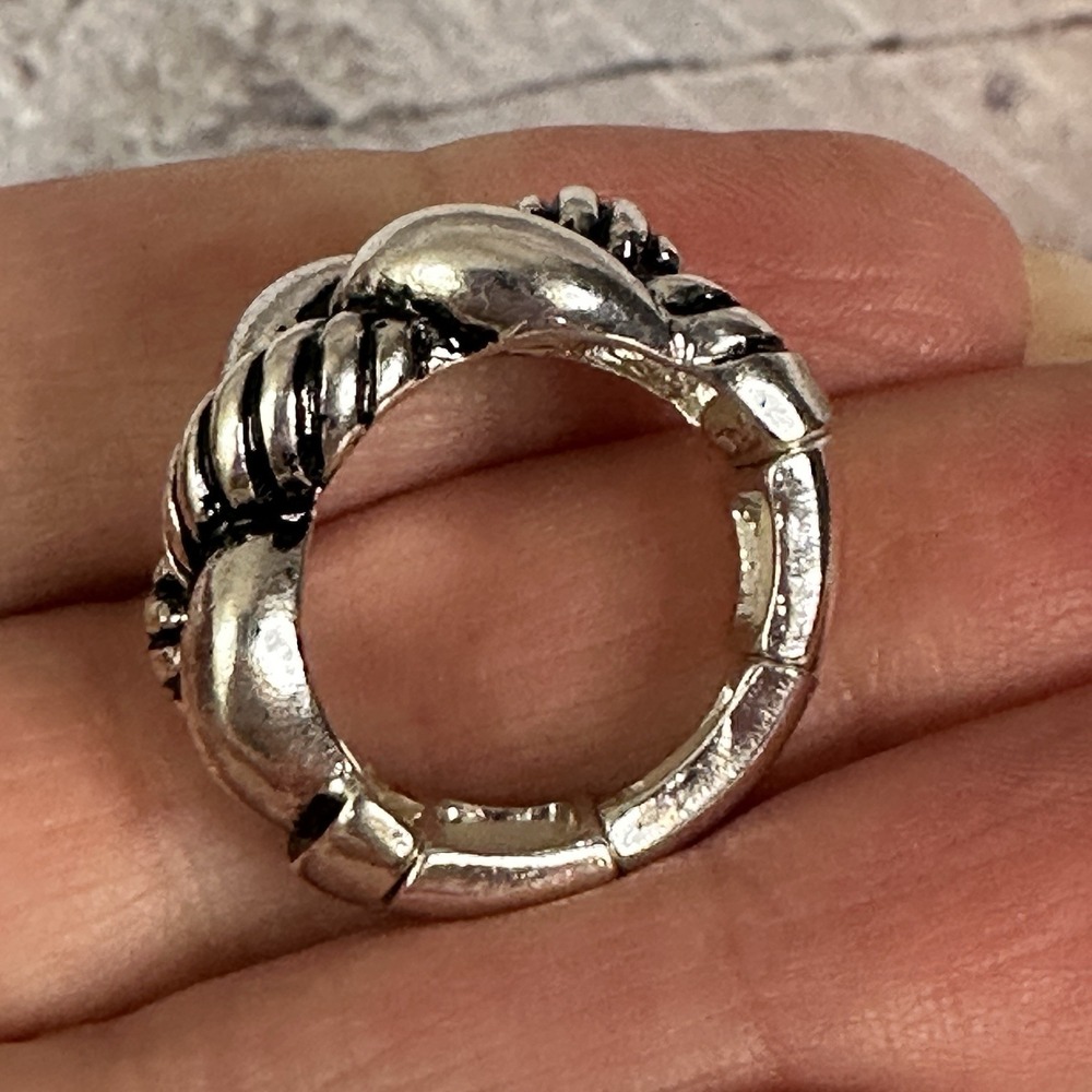 Silver‎ Tone Braided Rope Knot Ring, Size 7 Stretchy Costume Vintage Jewelry - Picture 12 of 14